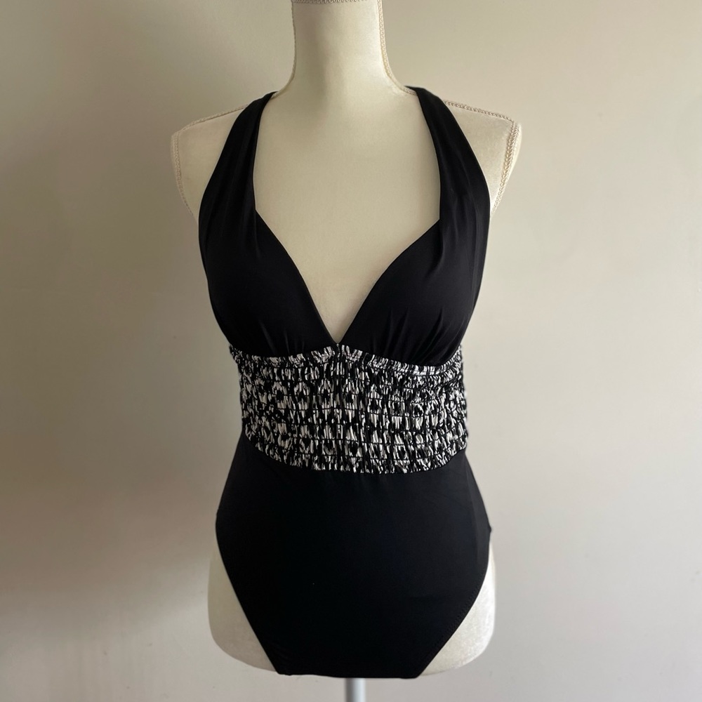 La Blanca Black One Piece Bathing Suit